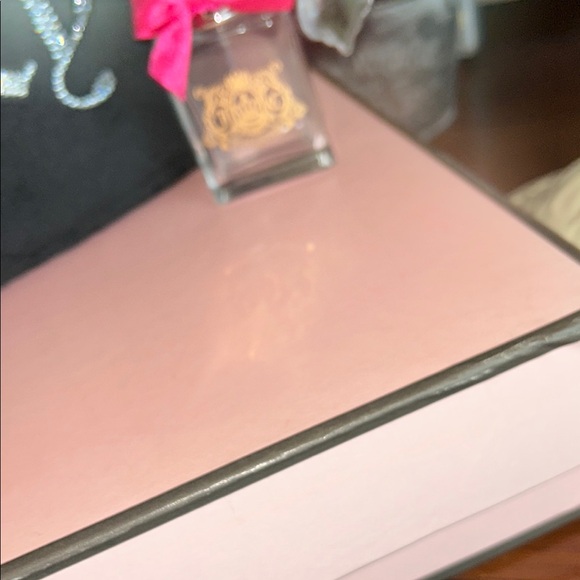 Juicy Couture Black Velour Feminine Cosmetic Bag with Rhinestone Logo - Picture 4 of 16